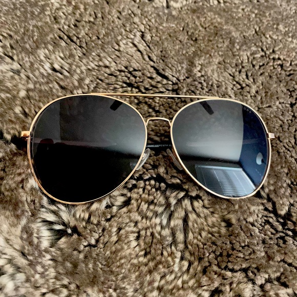 Marc Jacobs Accessories - Marc Jacobs Sunglasses